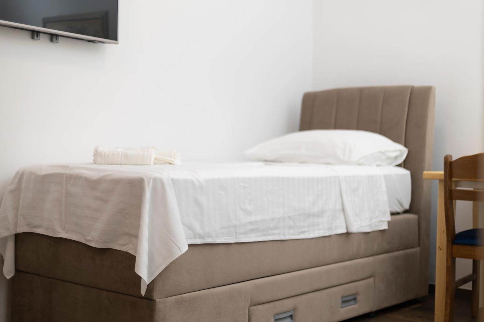 Split Varos Inn Luaran gambar