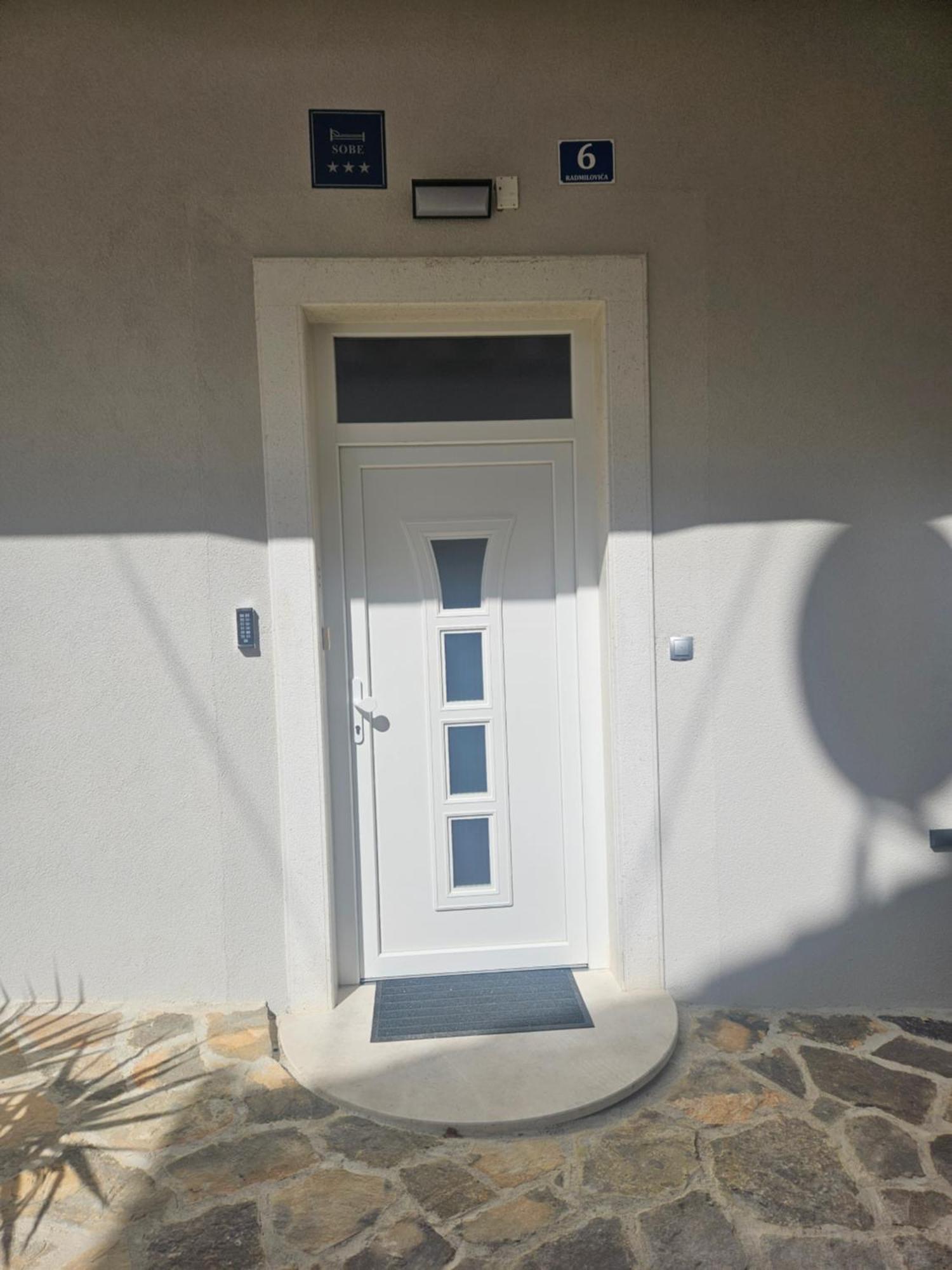 Split Varos Inn Luaran gambar